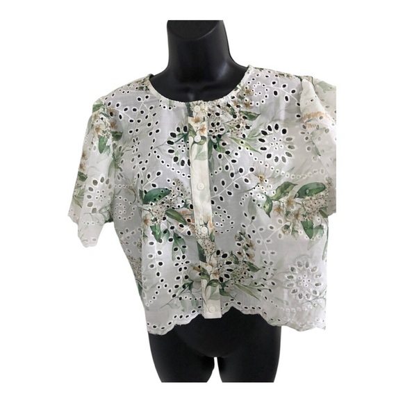 White crochet eyelet style green floral button down blouse top size Large new - Picture 3 of 15